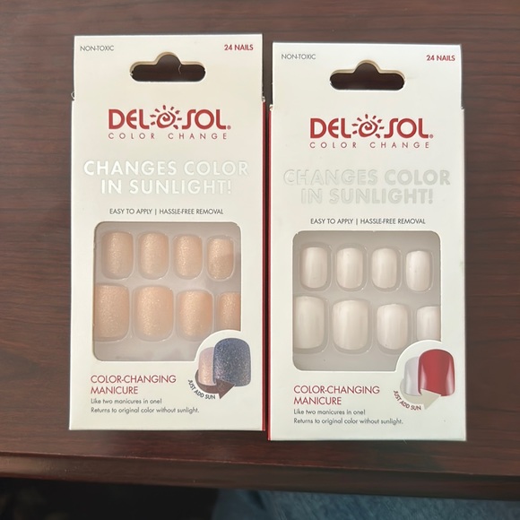 Del Sol color changing nails - Picture 1 of 2